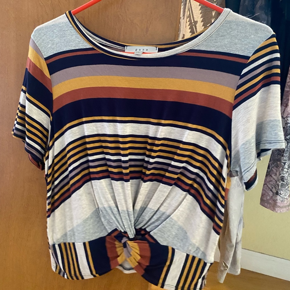 Crop top